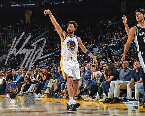 Klay Thompson Signed Warriors Shooting vs Spurs 8x10 Photo - (FANATICS COA)