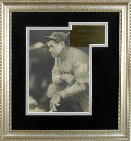 Yankees Babe Ruth Authentic Signed & Framed Black & White 7x9 Photo PSA #S11704