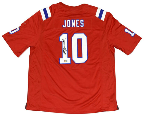 MAC JONES AUTOGRAPHED NEW ENGLAND PATRIOTS #10 RED NIKE GAME JERSEY BECKETT