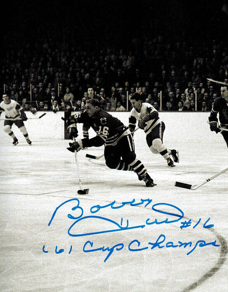 BOBBY HULL Signed Blackhawks 1961 Finals 8x10 Photo w/61 Cup Champs - SCHWARTZ