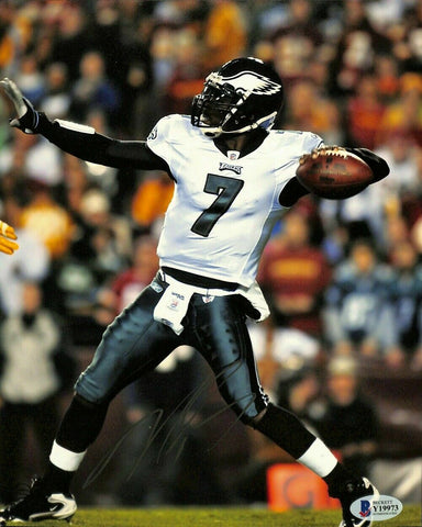 Michael Vick Signed Philadelphia Eagles 8x10 Football Photo BAS