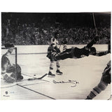 Bobby Orr Autographed/Signed Boston Bruins 16x20 Photo FAN 46671