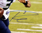 RUSSELL WILSON AUTOGRAPHED 16X20 PHOTO SEATTLE SEAHAWKS SUPER BOWL RW HOLO 74642