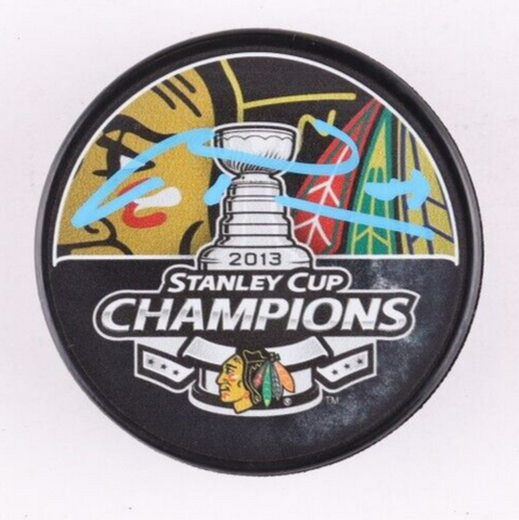 Marian Hossa Signed Chicago Blackhawks 2013 Stanley Cup Champion Logo Puck COJO