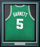 BOSTON CELTICS KEVIN GARNETT AUTOGRAPHED FRAMED GREEN JERSEY BECKETT QR 208170