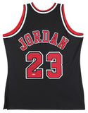 Bulls Michael Jordan Signed Black M&N 1997-98 HWC Authentic Jersey UDA BAJ02946