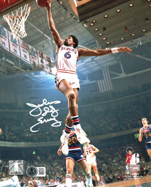 Julius Erving Signed Philadelphia 76ers White Jersey Dunk 8x10 Photo Beckett