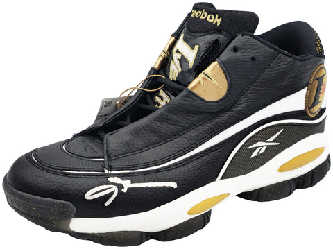 ALLEN IVERSON AUTOGRAPHED BLACK REEBOK THE ANSWER SHOE 76ERS 14 BECKETT 233333