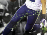 Jermaine Kearse Autographed 16x20 Photo Seahawks SB XLVIII Spotlight MCS 25757