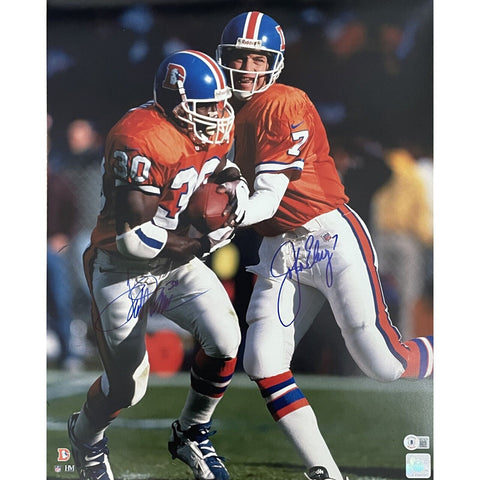 John Elway Terrell Davis Autographed Denver Broncos 16x20 Photo Beckett 47922