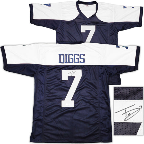 DALLAS COWBOYS TREVON DIGGS AUTOGRAPHED BLUE & WHITE JERSEY BECKETT QR 233689