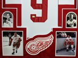 SUEDE FRAMED DETROIT RED WINGS GORDIE HOWE AUTOGRAPHED INSCRIBED JERSEY BECKETT