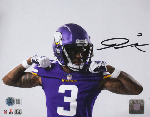 Jordan Addison Autographed Minnesota Vikings 8x10 Flex Photo - Beckett W Holo