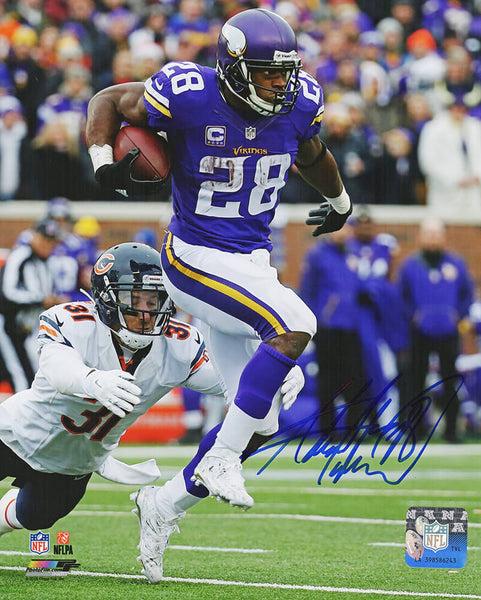 Adrian Peterson Signed Minnesota Vikings Action vs Bears 8x10 Photo - SS COA