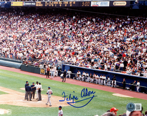 Felipe Alou Autographed/Signed Montreal Expos 8x10 Photo BAS 45136