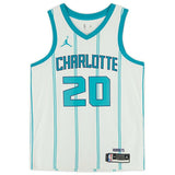 GORDON HAYWARD Autographed Charlotte Hornets Nike White Jersey FANATICS