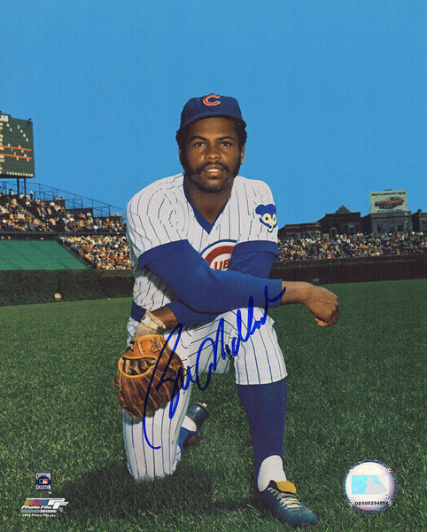 Bill Madlock Signed Chicago Cubs Kneel Pose 8x10 Photo - (SCHWARTZ COA)