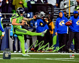 MICHAEL DICKSON AUTOGRAPHED 8X10 PHOTO SEAHAWKS DOUBLE PUNT MCS HOLO 200284