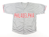 Rob Thomson Signed Philidelphia Phillies Jersey (Beckett) Mgr. 2022 World Series