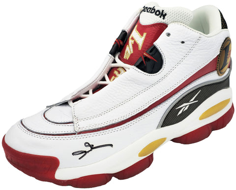 ALLEN IVERSON AUTOGRAPHED WHITE REEBOK THE ANSWER SHOE 76ERS 11 BECKETT 233342