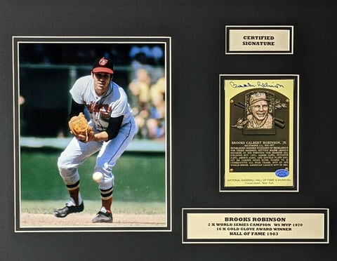 Brooks Robinson Signed Baltimore Orioles 14 x 18 Hall of Fame Plaque Display COA