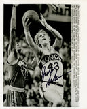 Jack Sikma Autographed Signed 8x10 Wire Photo Seattle Supersonics MCS 70240