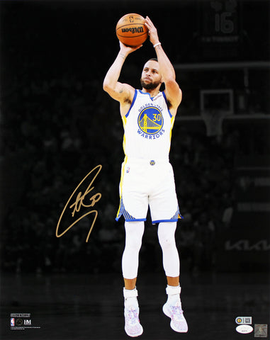 Warriors Stephen Curry Signed 16x20 Vertical Shooting Spotlight Photo JSA