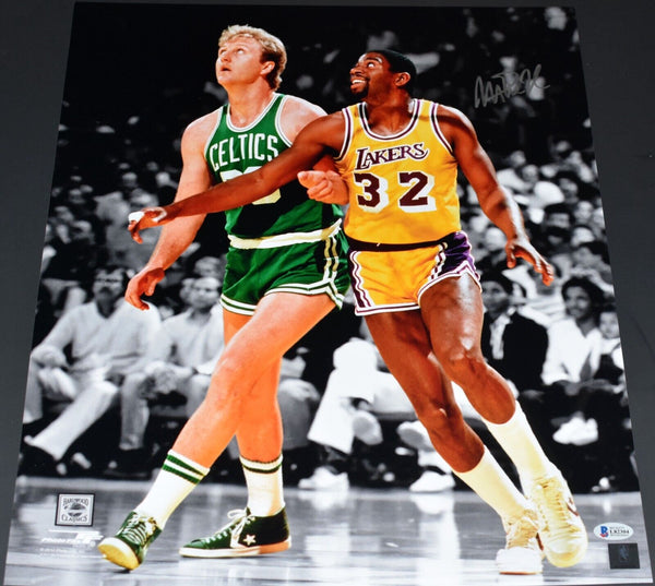 MAGIC JOHNSON SIGNED LOS ANGELES LAKERS VS LARRY BIRD 16x20 PHOTO BECKETT