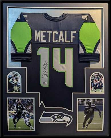 FRAMED SEATTLE SEAHAWKS DK METCALF AUTOGRAPHED SIGNED JERSEY BECKETT HOLO