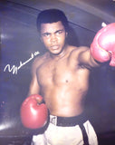 Muhammad Ali Autographed Framed 16x20 Photo Vintage Signature Beckett A53803