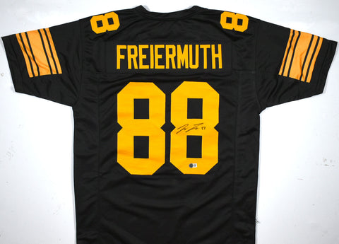 Pat Freiermuth Autographed Black Yellow Pro Style Jersey - Beckett W Hologram