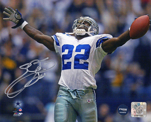 Emmitt Smith Signed Dallas Cowboys Celebration 8x10 Photo - (SCHWARTZ COA)