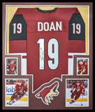 FRAMED PHOENIX COYOTES SHANE DOAN AUTOGRAPHED SIGNED JERSEY BECKETT COA