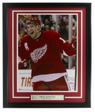 Pavel Datsyuk Signed Framed Red Wings 16x20 Photo Beckett Hologram