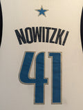 FRAMED DALLAS MAVERICKS DIRK NOWITZKI JERSEY WITH AUTOGRAPHED 8x10 PHOTO BECKETT