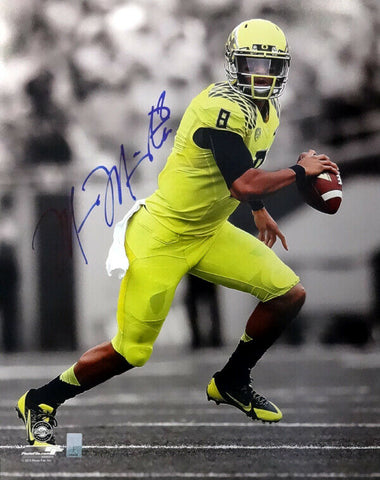 MARCUS MARIOTA AUTOGRAPHED SIGNED 16X20 PHOTO OREGON DUCKS MM HOLO STOCK #87194