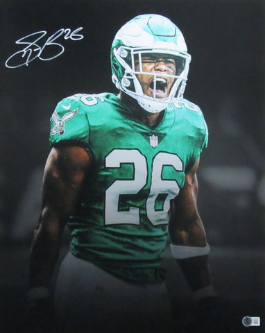 Saquon Barkley Autographed 16x20 Photo Philadelphia Eagles Beckett 190154