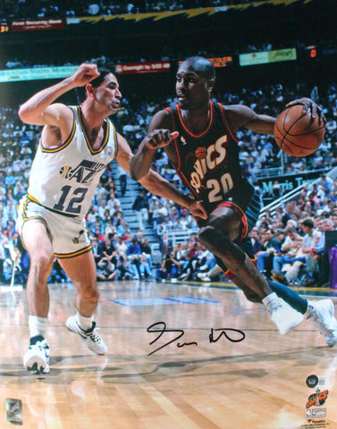 Gary Payton Autographed Seattle SuperSonics 16x20 Dribble Photo-Beckett W Holo