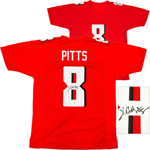 ATLANTA FALCONS KYLE PITTS AUTOGRAPHED RED JERSEY BECKETT BAS WITNESS 230055