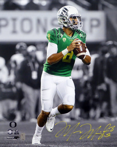 MARCUS MARIOTA AUTOGRAPHED SIGNED 16X20 PHOTO OREGON DUCKS MM HOLO STOCK #98161