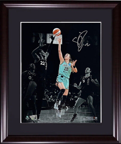 Sabrina Ionescu Signed 11x14 Framed Photo NY Liberty Autograph Fanatics COA