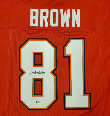 TAMPA BAY BUCCANEERS ANTONIO BROWN AUTOGRAPHED RED JERSEY BECKETT BAS 192602