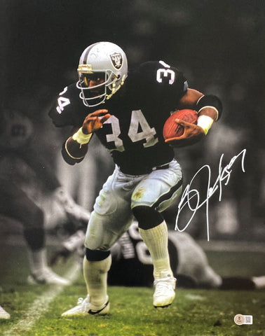 Bo Jackson Signed 16x20 Oakland Raiders Black Jersey Photo BAS