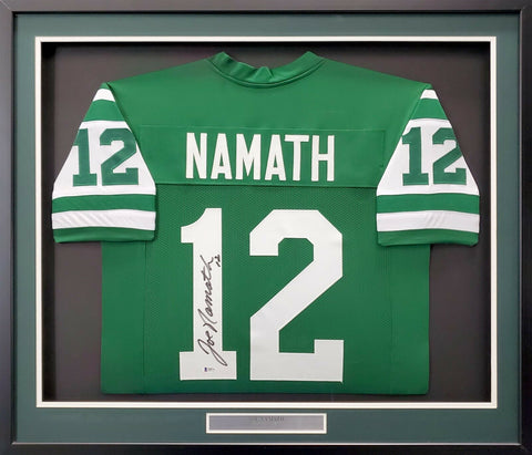 NEW YORK JETS JOE NAMATH AUTOGRAPHED SIGNED FRAMED GREEN JERSEY BECKETT 191187