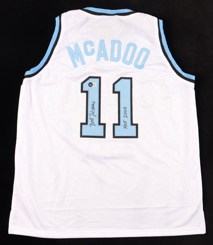 Bob McAdoo Signed Buffalo Braves White Home Jersey (Beckett) Hall of Fame 2000