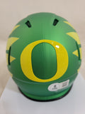 BO NIX SIGNED OREGON DUCKS ALTERNATE SPEED MINI HELMET BECKETT QR
