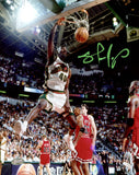 SHAWN KEMP AUTOGRAPHED 8X10 PHOTO SUPERSONICS DUNK VS. BULLS MCS 202441