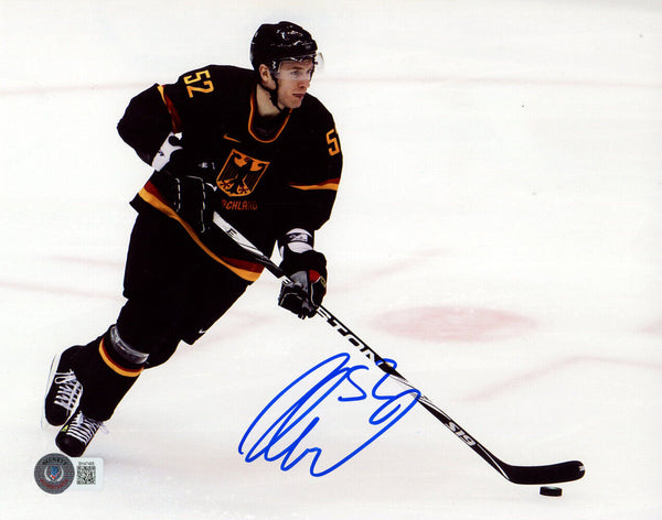 Alexander Sulzer Autographed Germany Hockey 8x10 Photo Beckett 46302