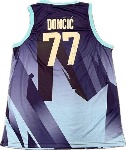 Luka Doncic signed jersey PSA/DNA Slovenia Dallas Mavericks Autographed