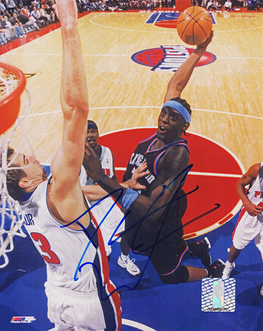 Darius Miles Signed Cleveland Cavaliers Action vs Pistons 8x10 Photo - (SS COA)